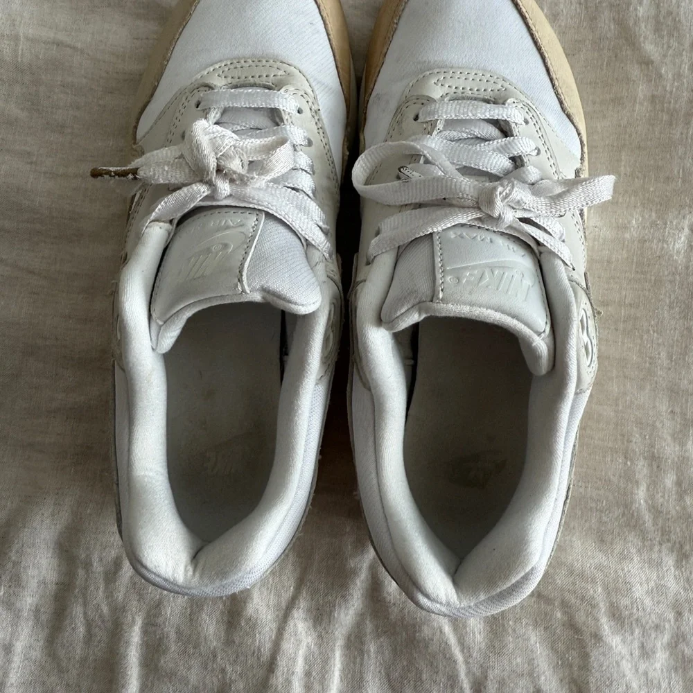 Nike Women's Air Max 1 Premium Sandrift Sneakers size 7 GUC - Picture 5 of 8